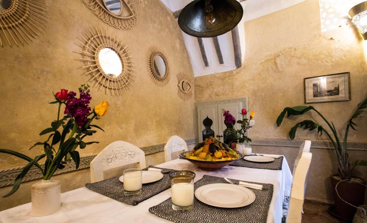 Riad Les 2 Portes Marrakesh Bagian luar foto